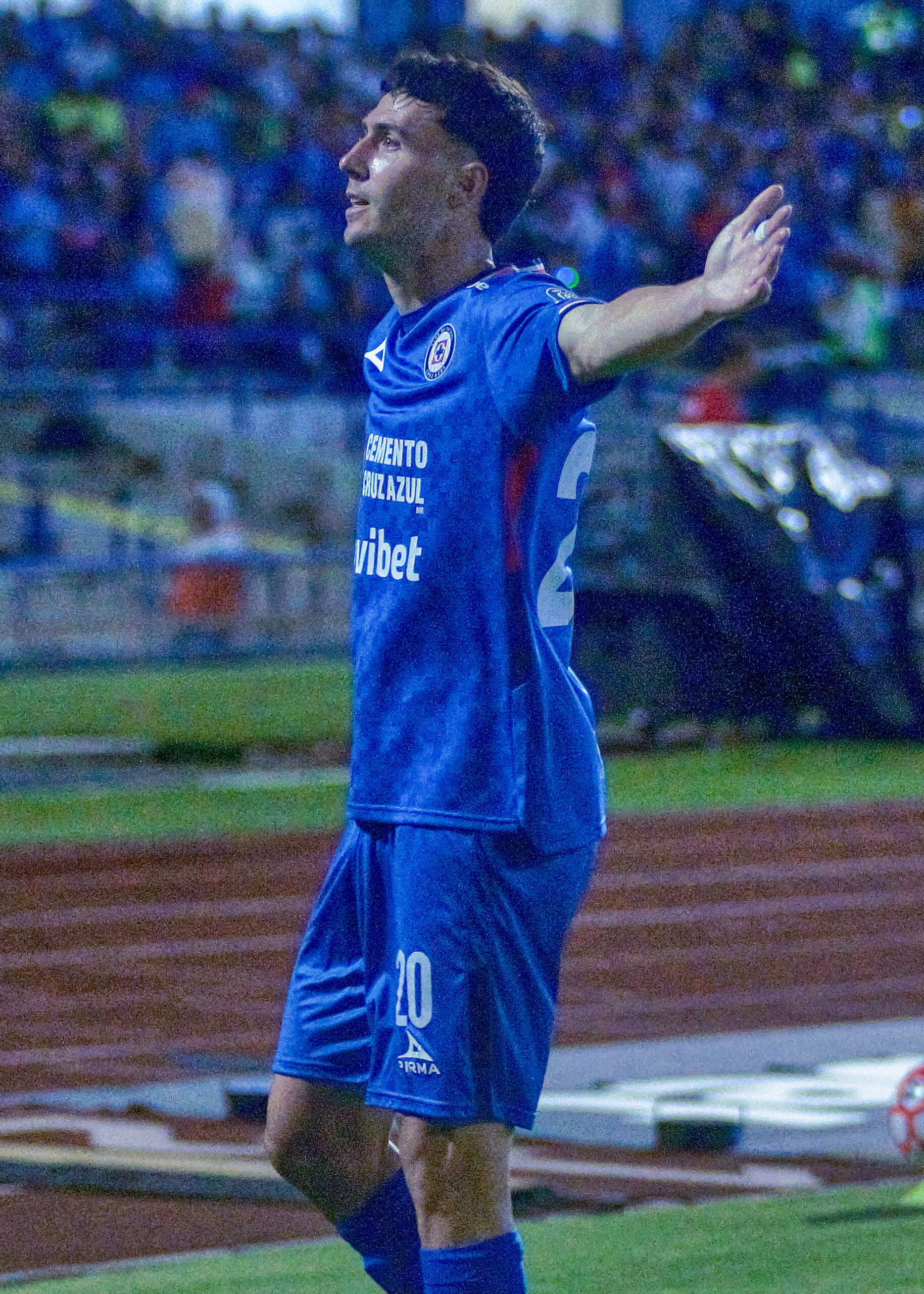 La Máquina del Cruz Azul de Súper líder, gana 3-2 a Juarez en lo correspondiente a la  jornada 9
