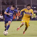 Tigres y Cruz Azul, emparejan la Semifinal de Ida en el Olímpico Universitario 1-1, ambos buscarán su pase a la Gran Final del Futbol Mexicano en el Apertura 2025